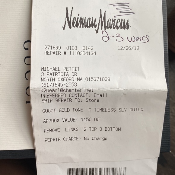 Gucci G-Timeless Bracelet Watch, 27mm in Gold - Picture 9 of 9